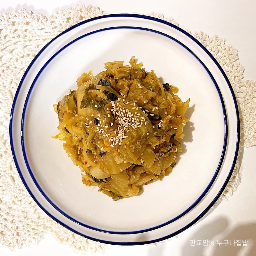 10분만에 뚝딱! 신김치 볶음/ 묵은지 볶음