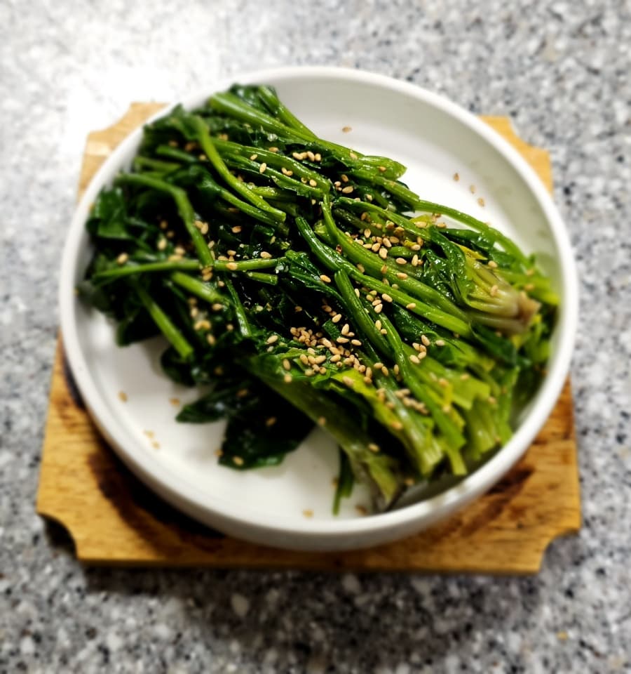 소화기능 개선과 변비예방에 좋은 청와대 시금치