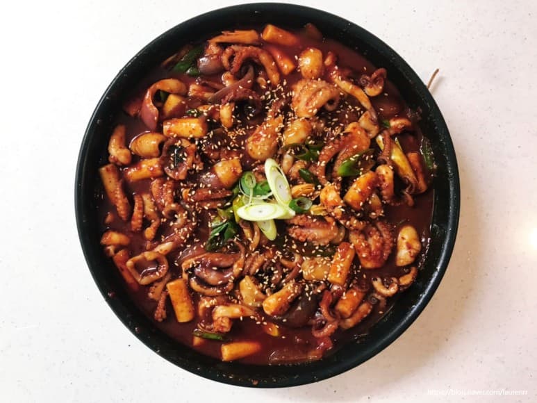 탱글탱글 매콤한 쭈꾸미 볶음