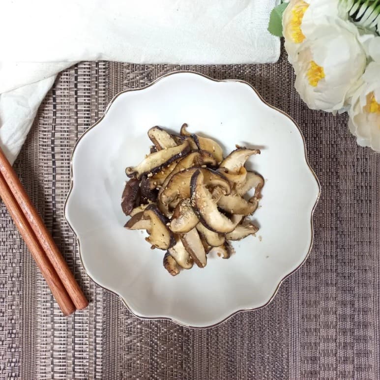 표고버섯볶음 만드는 법 10분요리 간단양념으로 생 표고버섯볶음 맛있게 만들기