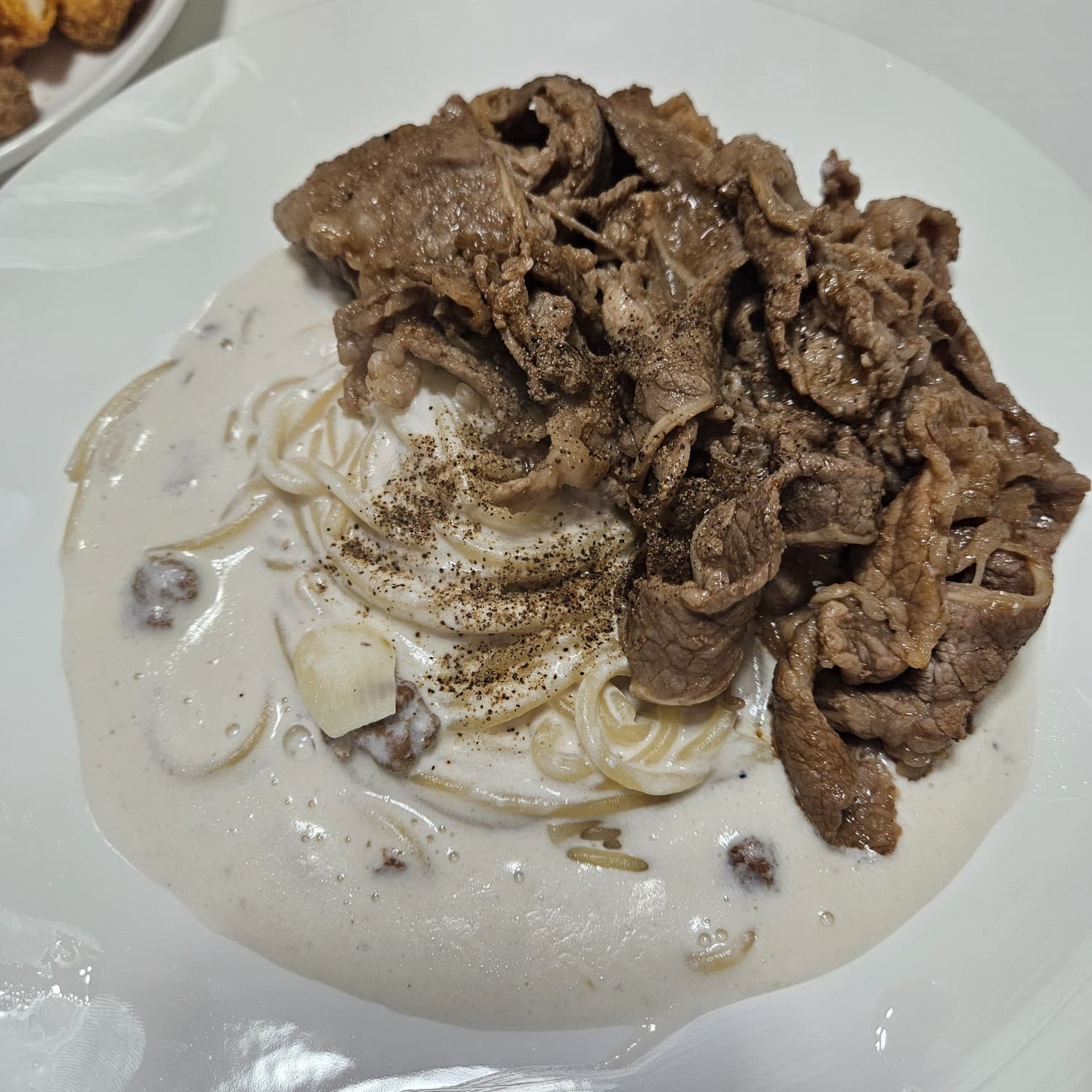 우삼겹크림파스타 크림파스타 우삼겹크림스파게티 