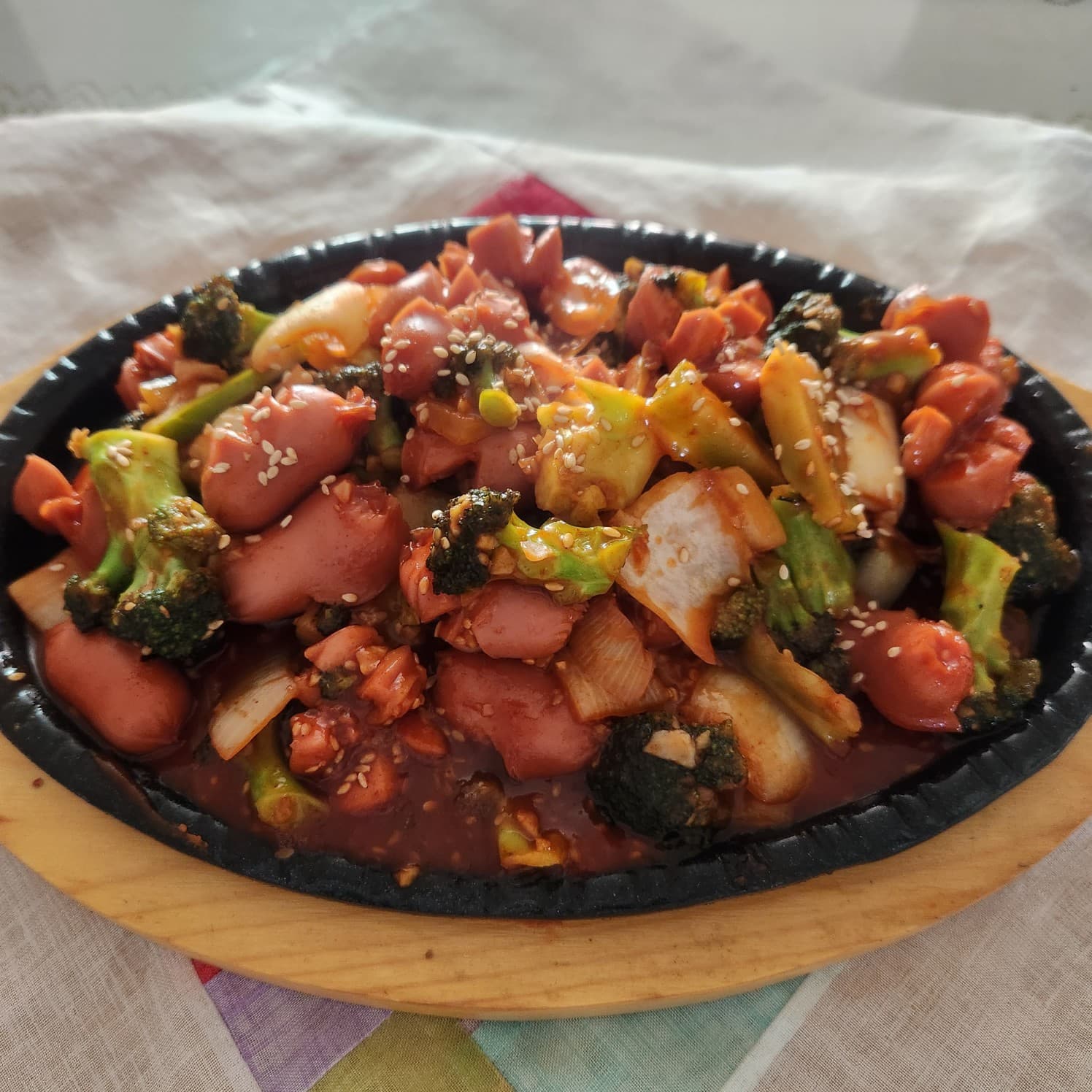 추억의 비엔나 소시지와 브로콜리를 넣어서 밥 반찬  술 안주를 만들었어요