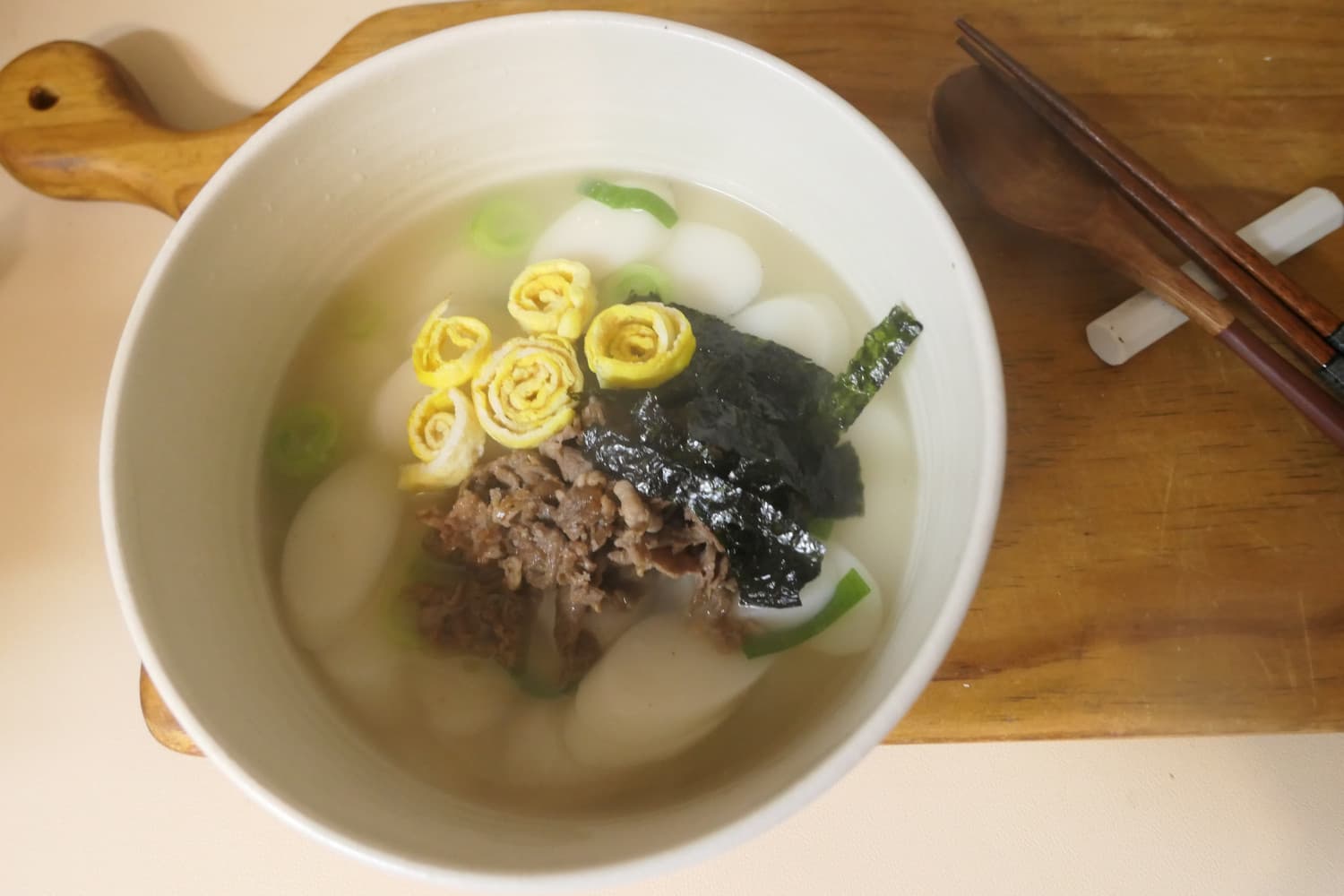 설날음식 떡국끓이기 