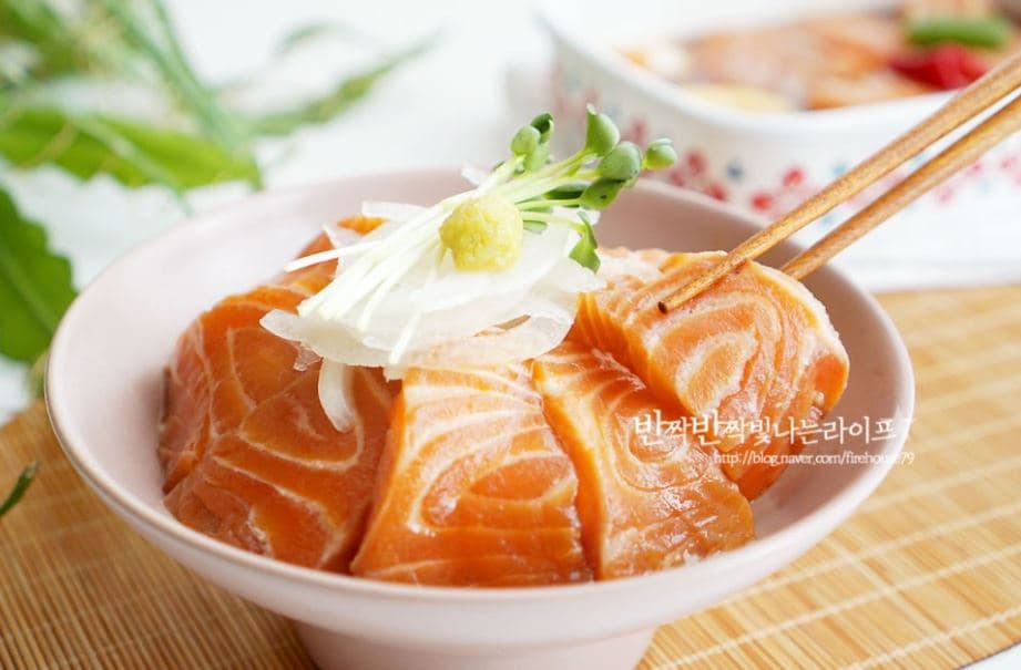 간장 연어장 만드는법 사케동 레시피