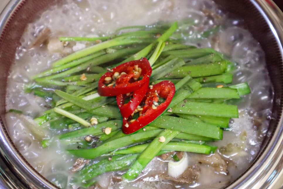 도가니탕 스지 사태 수육 전골 만드는법 국물요리 캠핑 음식 밀키트 땡큐파머스 스지 사태 수육 전골