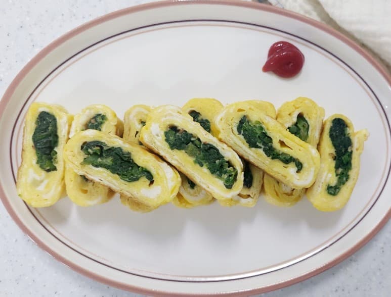 시금치 계란말이 만드는법 시금치나물무침 계란말이 만들기