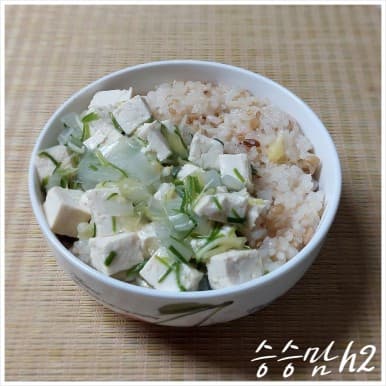 달래 두부 덮밥 만드는 법