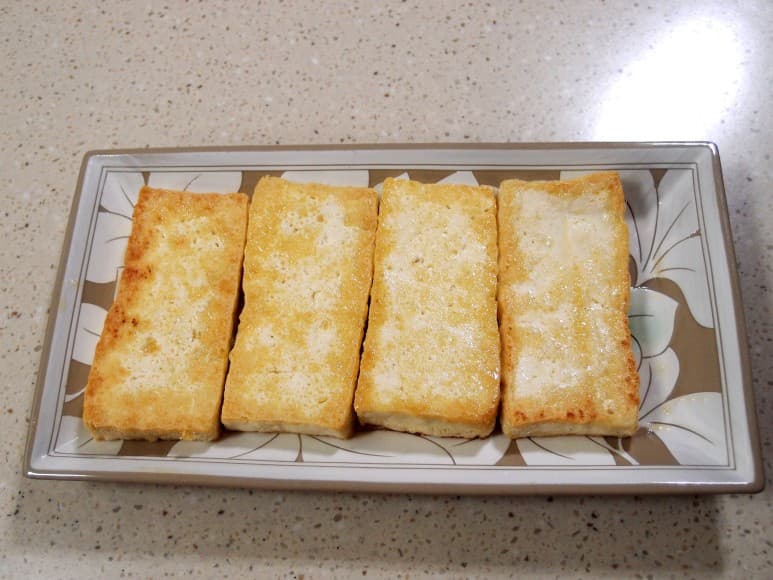 #마른두부요리 #들기름요리 #들기름두부지짐만들기 #들기름에부쳐낸고소한두부부침