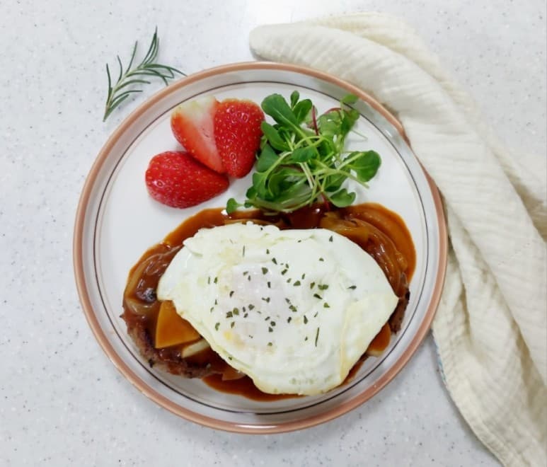 촉촉한 함박스테이크 햄버거스테이크 만드는법 함박스테이크 소스 만들기