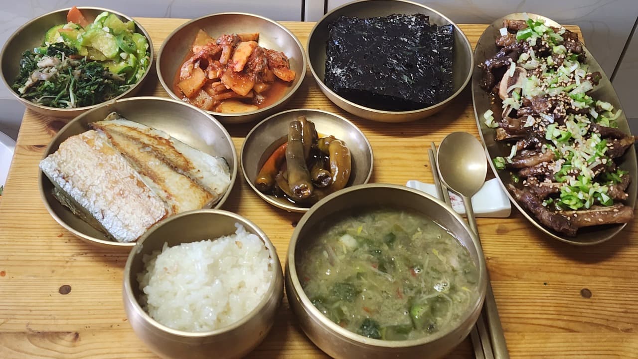 온 가족이 함께 한 건강밥상